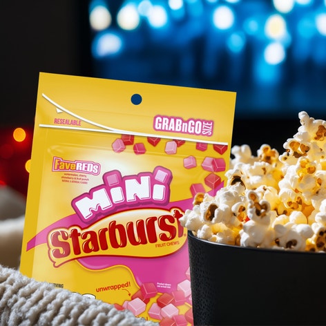 STARBURST Fave Reds Mini Fruit Chews Candy, Share Size, 3.5 oz
