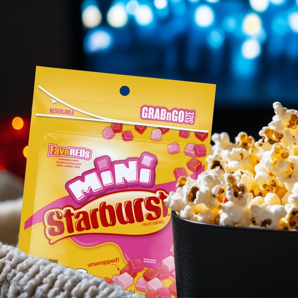 STARBURST Fave Reds Mini Fruit Chews Candy, Share Size, 3.5 oz